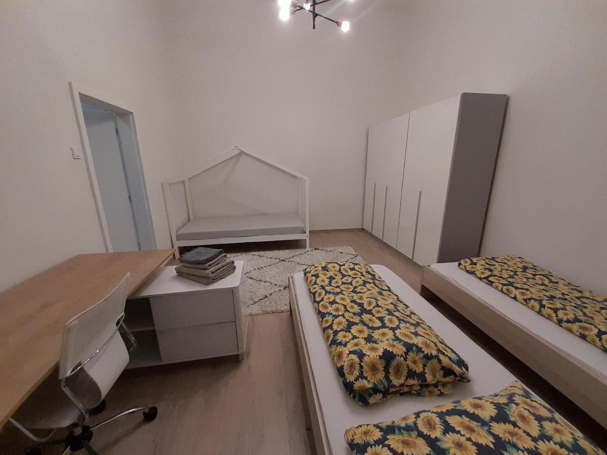 Entrez Apartment 3 - Historical Centre Košice Eksteriør bilde