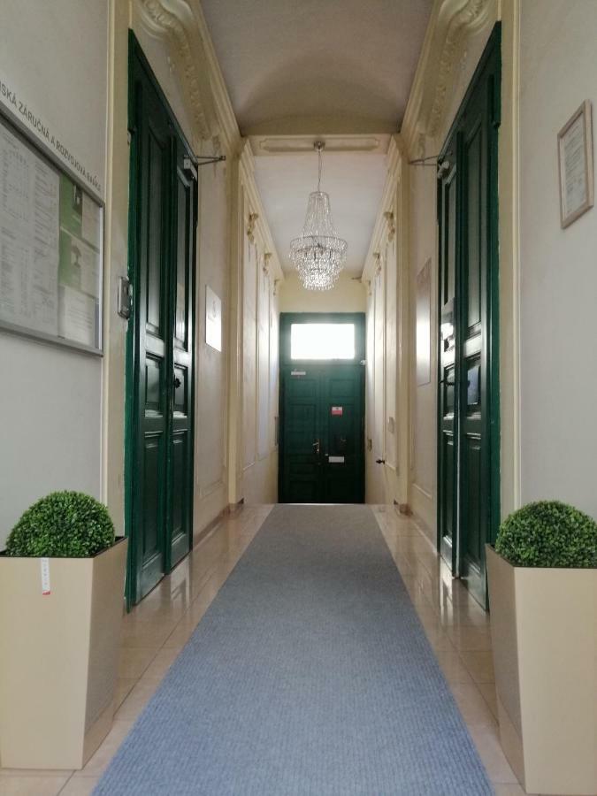 Entrez Apartment 3 - Historical Centre Košice Eksteriør bilde