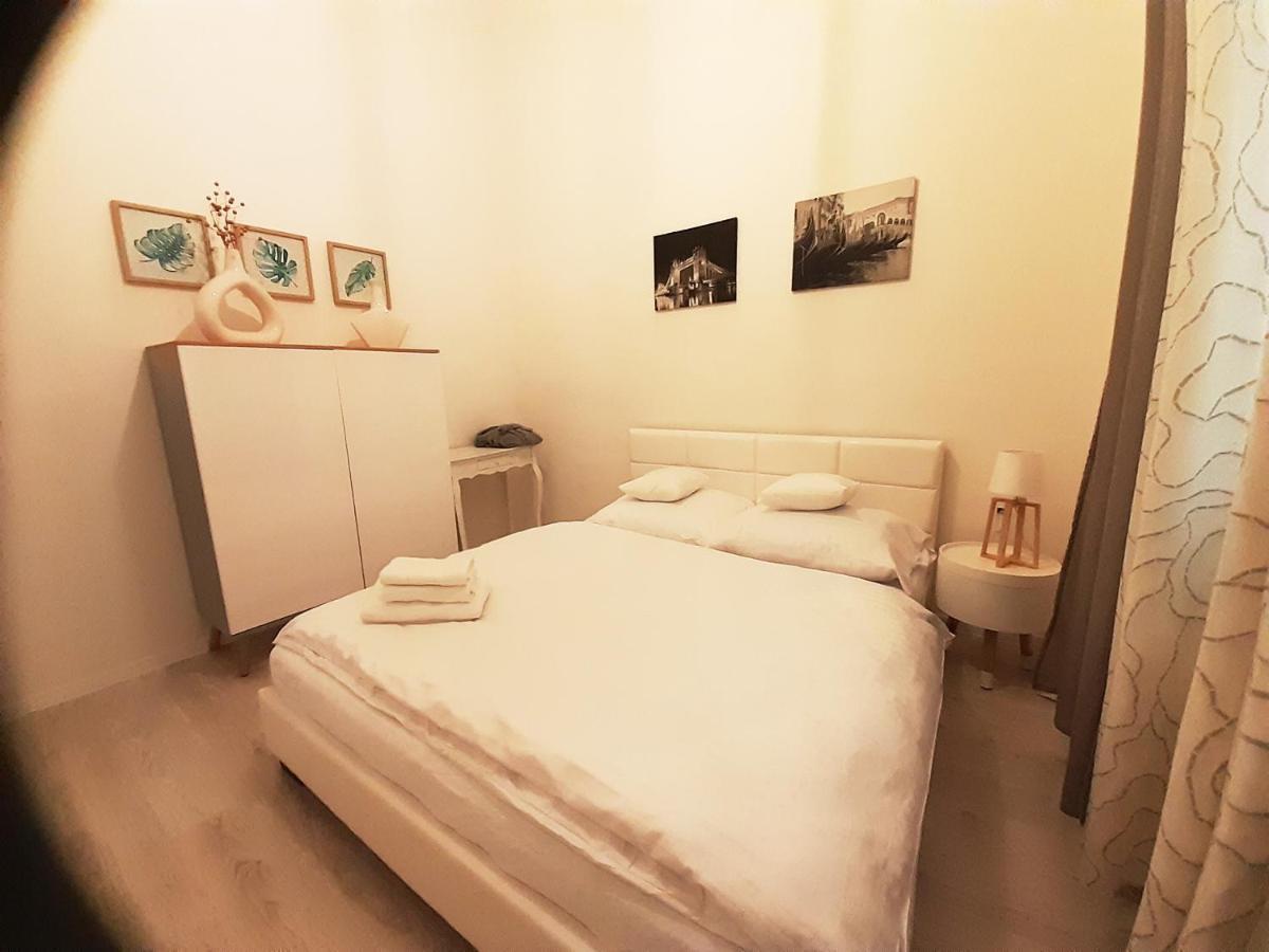 Entrez Apartment 3 - Historical Centre Košice Eksteriør bilde